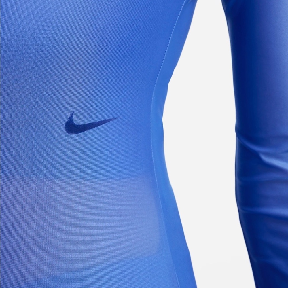 Nike FutureMove Women's Blue Sheer Dri-FIT Long-Sleeve Top with thumbholes - Picture 16 of 16